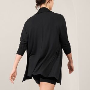 Athleta pranayama wrap
